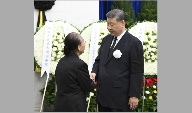 熱地同志遺體在京火化 習(xí)近平等到八寶山革命公墓送別